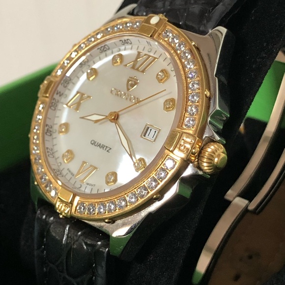 {SOLD} - Picture 3 of 6